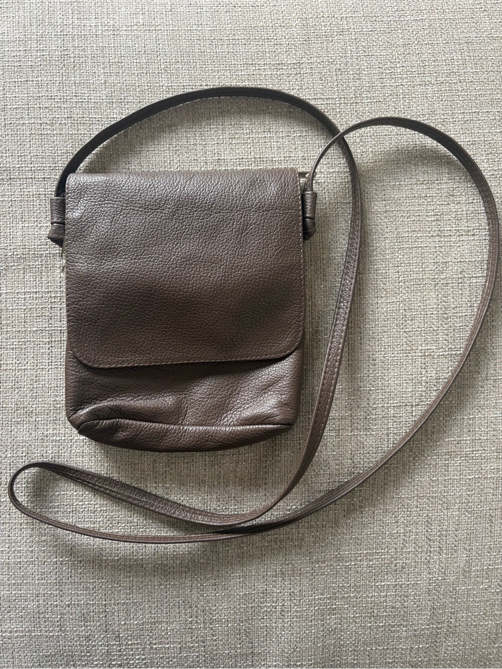 Leather Crossbody Bag in Brown